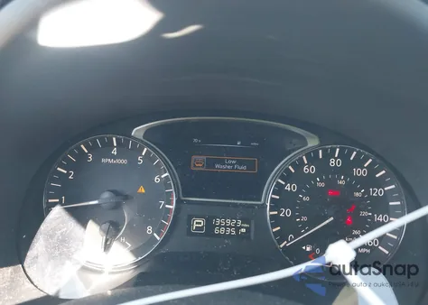 2015 Nissan Altima 2.5 Sv из США, поврежденный, VIN 1N4AL3AP2FC119464